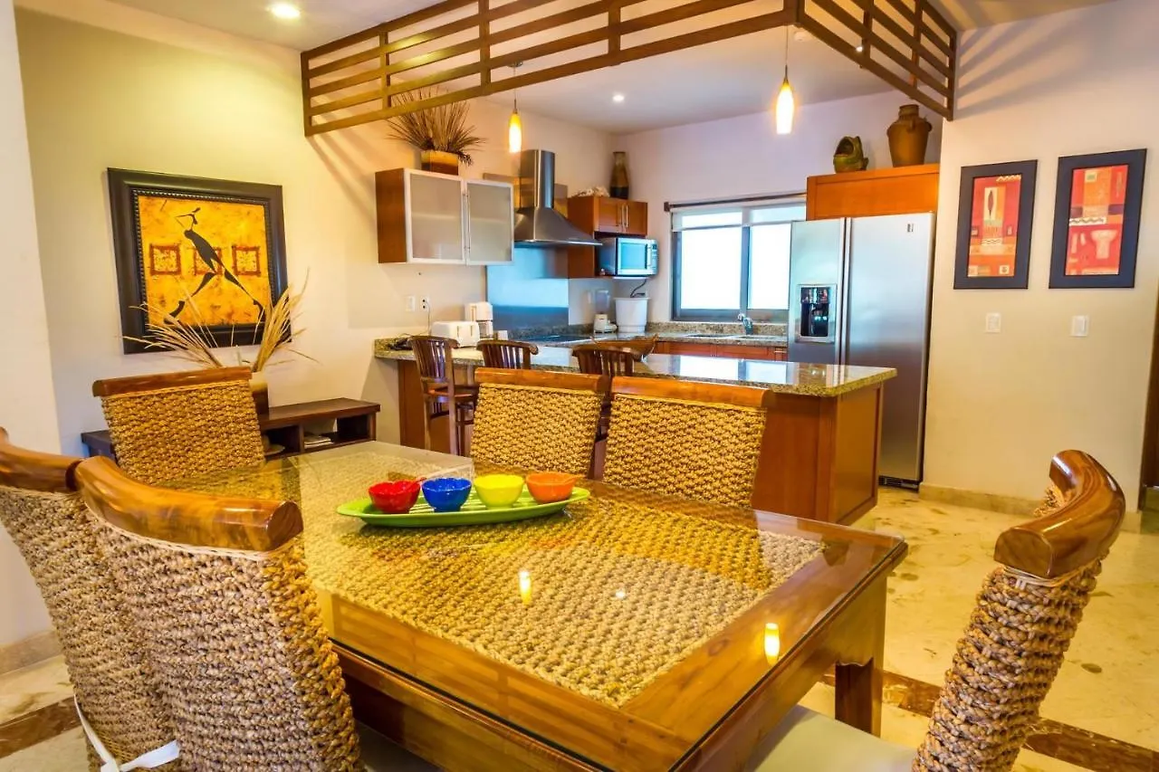 Paseo del Sol Coral B 206 condo Playa del Carmen